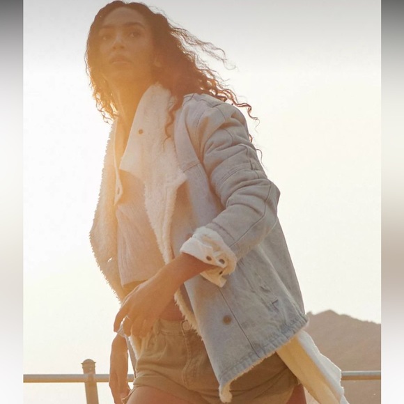 Free people twisted heart cozy denim jacket coat shearling fleece we the free M - Picture 6 of 9